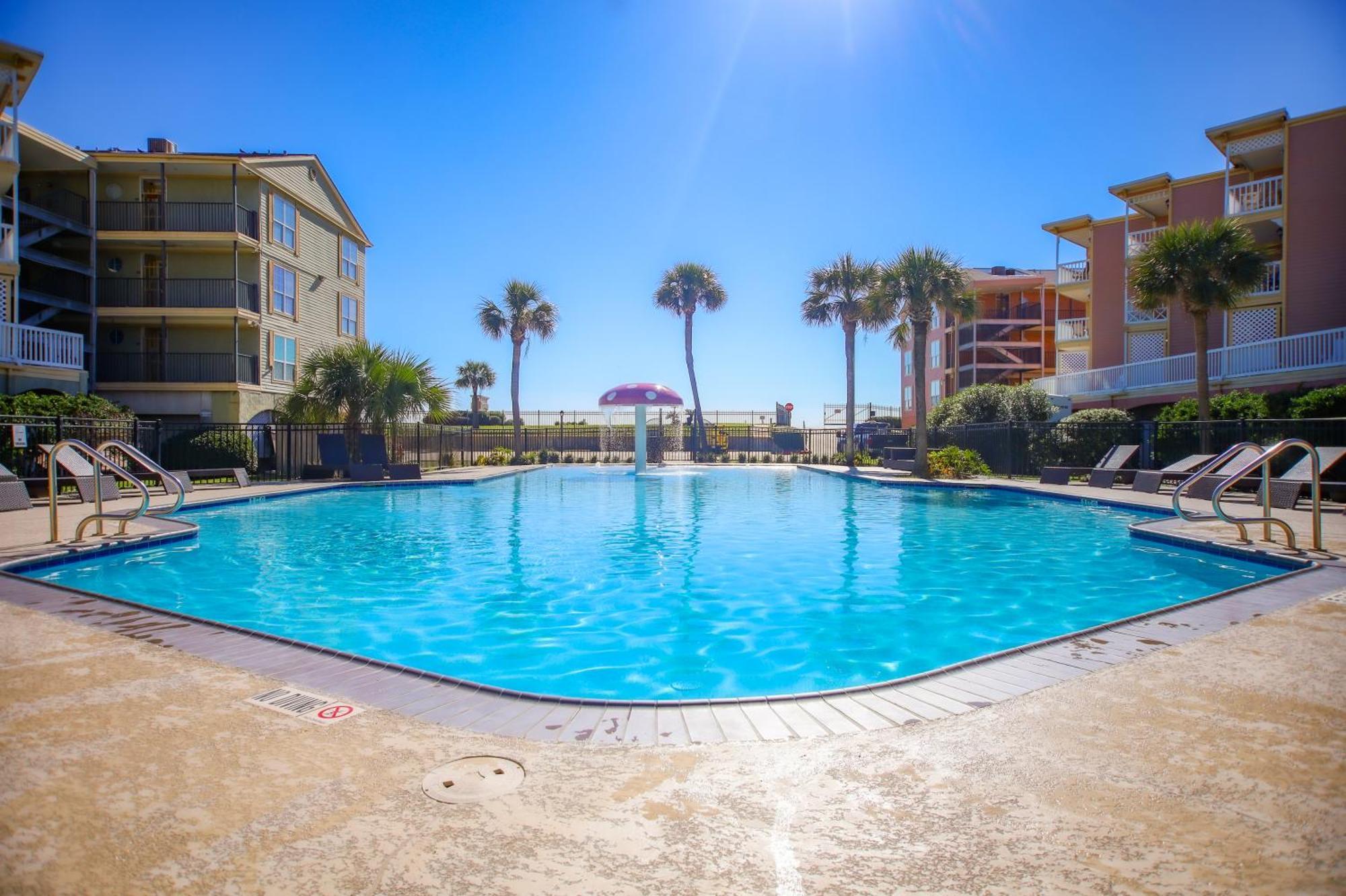 Sea-Renity Heated Pools Steps To The Beach 加尔维斯敦 外观 照片